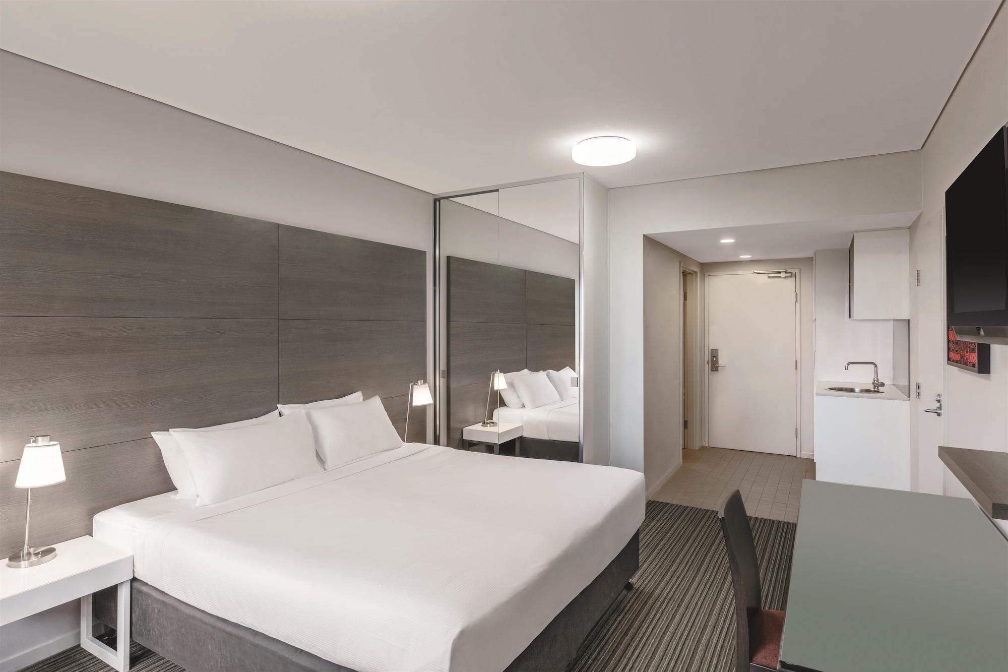 Adina Apartment Hotel Darwin Waterfront Exteriör bild
