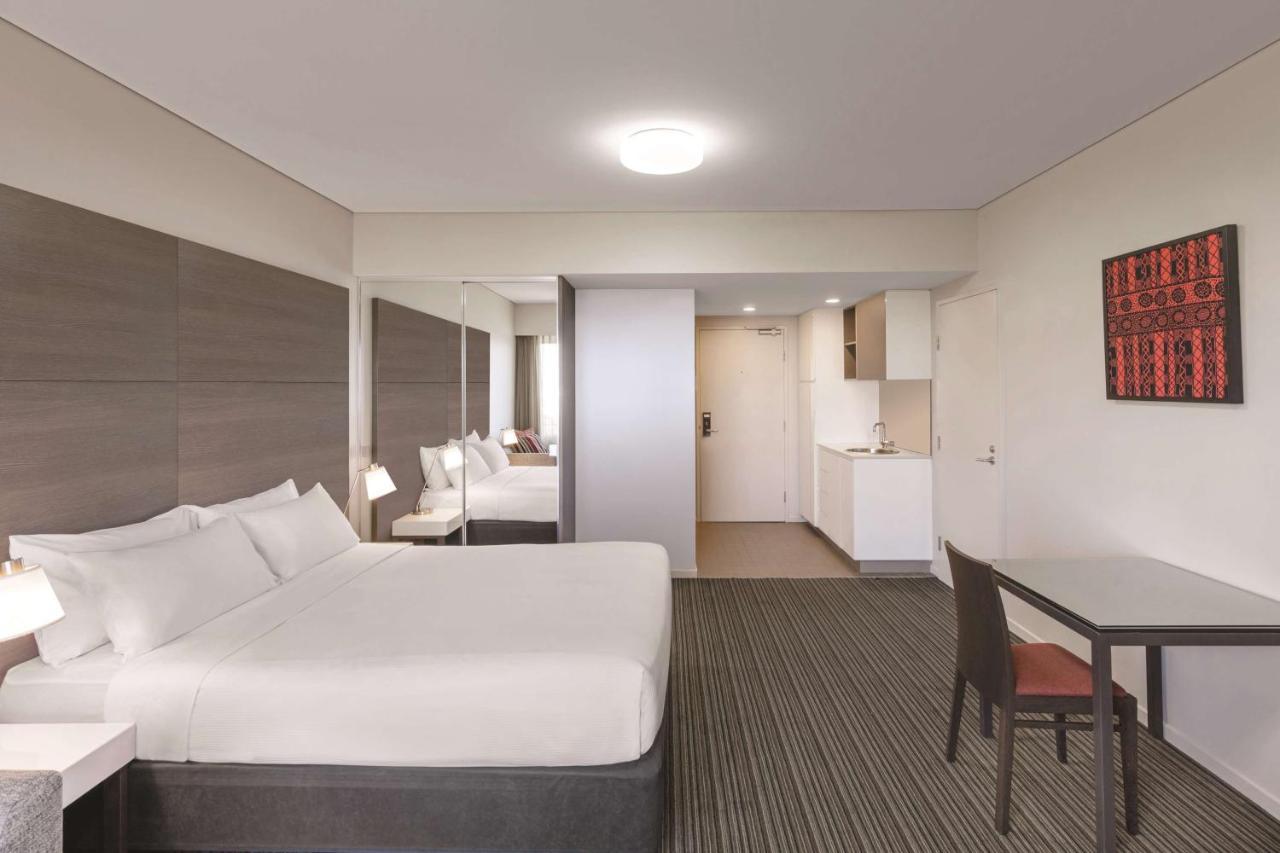 Adina Apartment Hotel Darwin Waterfront Exteriör bild